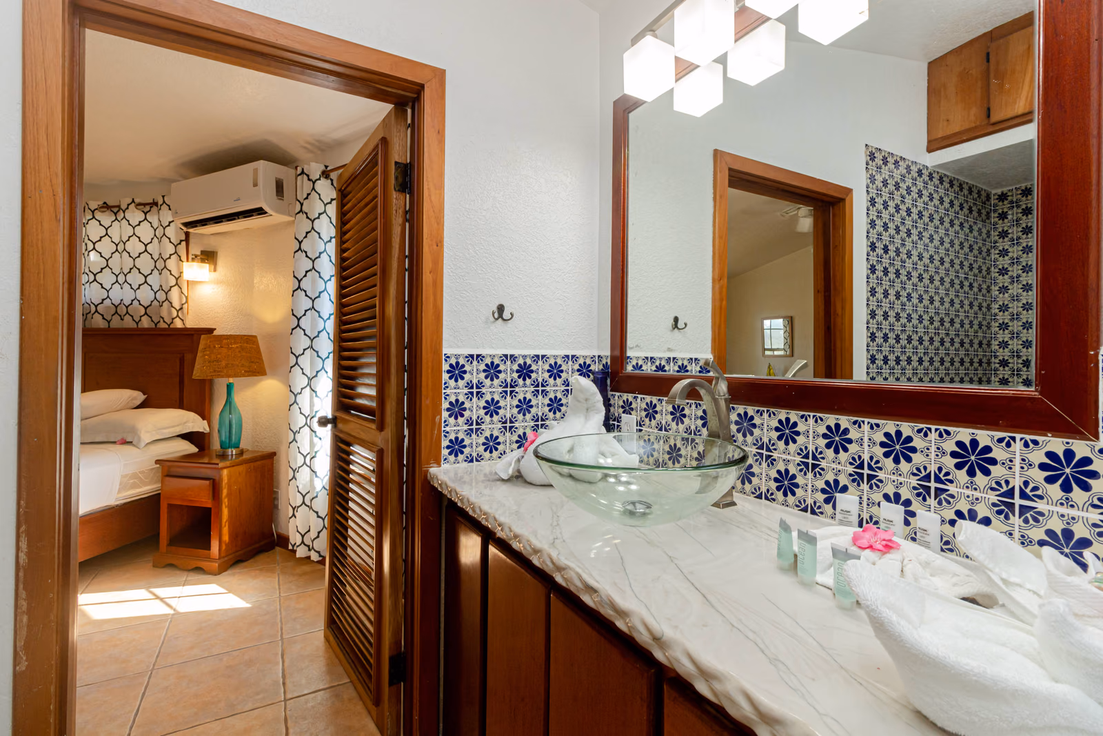 White Sands Cove Resort