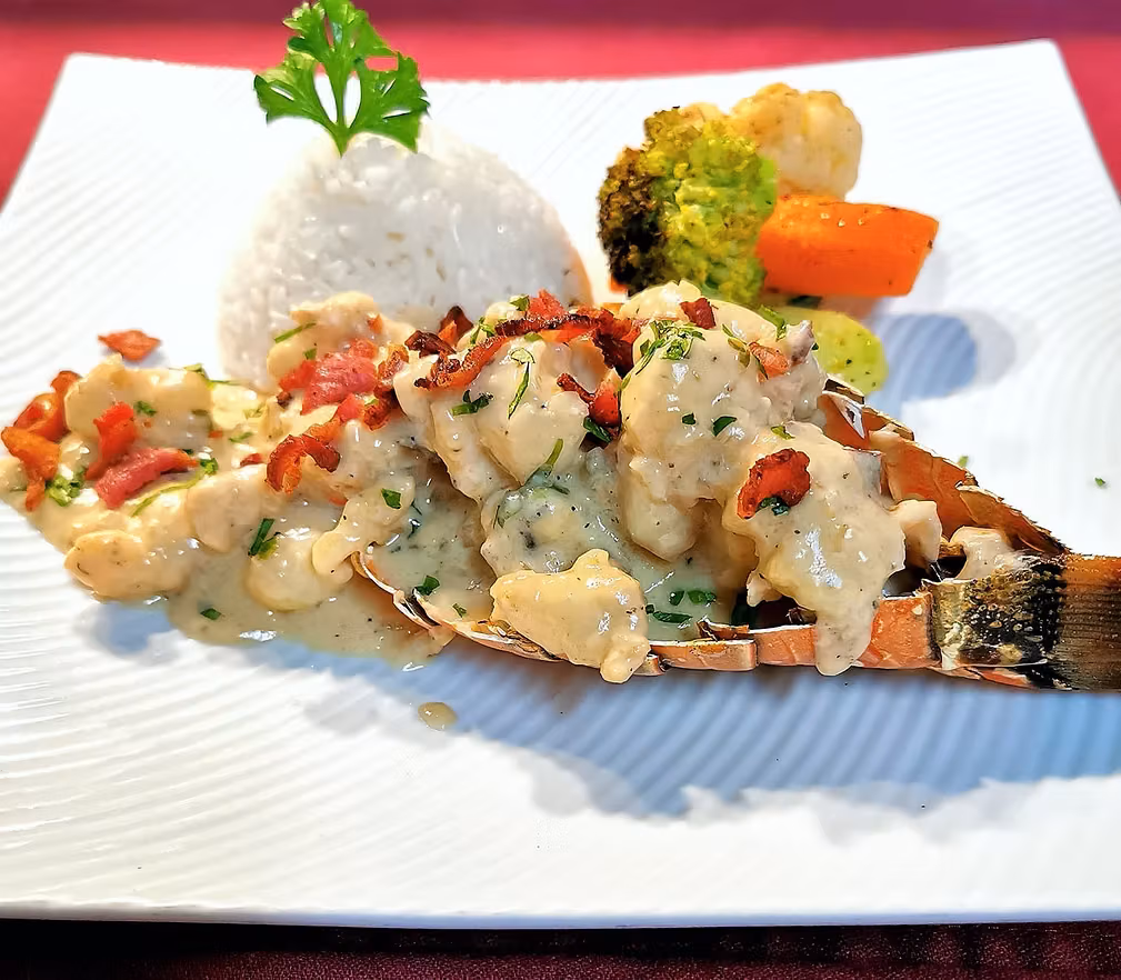 The Hidden Treasure Restaurant & Lounge