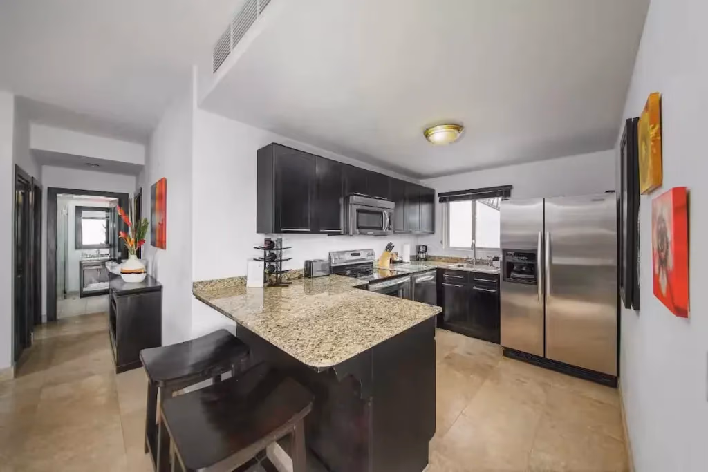Las Terrazas Resort & Residences